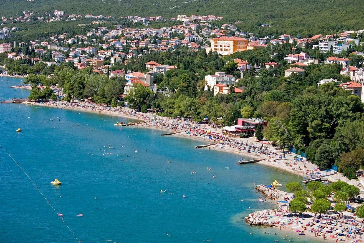 Apartments Karla Crikvenica Kültér fotó